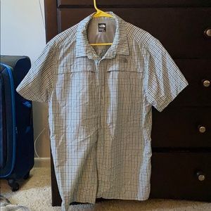 Button down short sleeve shirt